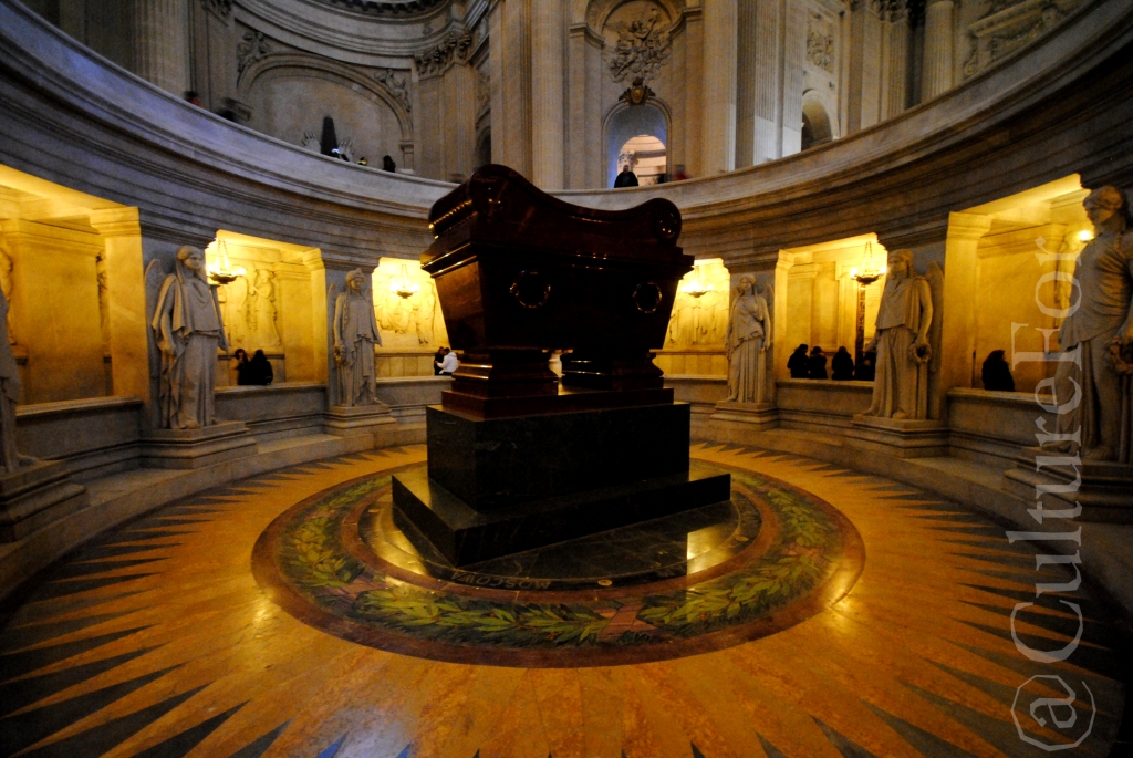 Les Invalides- la tomba di Napoleone @Parigi _ www.culturefor.com
